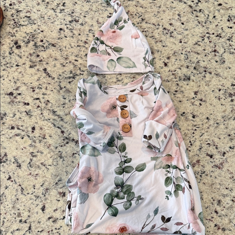 Caden Lane Knot Gown